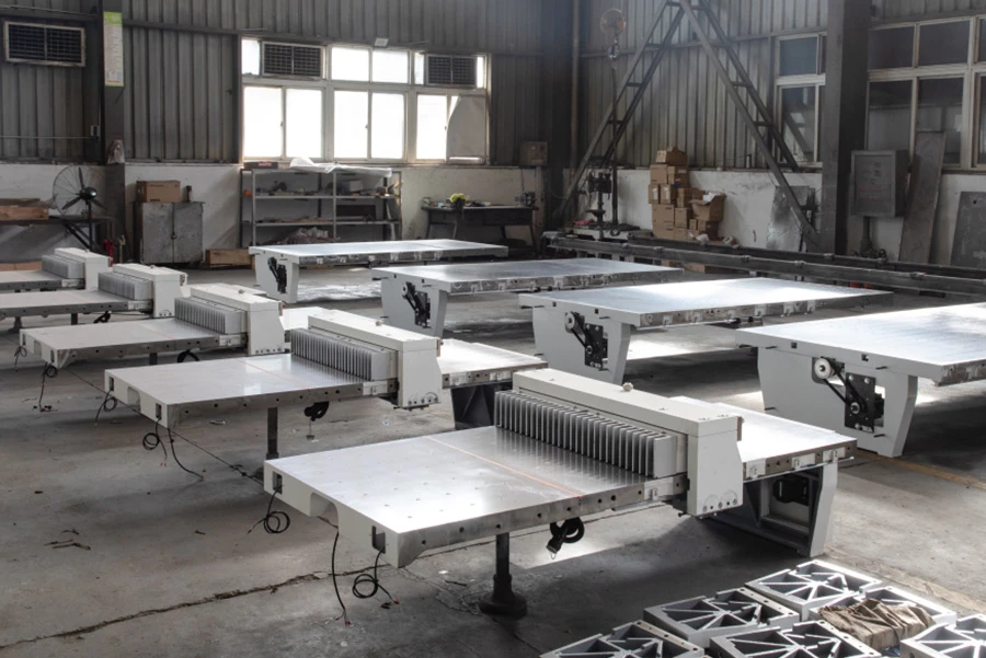 factory scene, machine photo